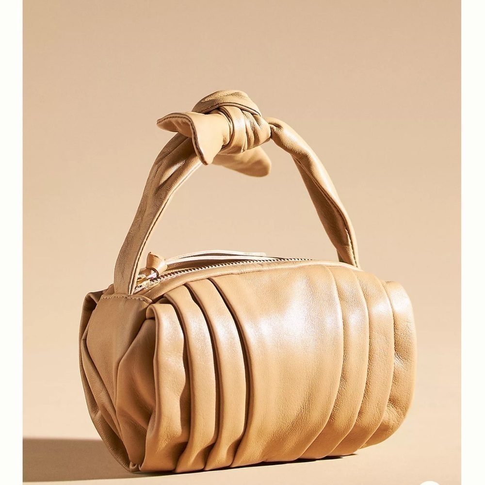 New - Anthropologie cute mini leather handle bag 🪴price is firm 🪴